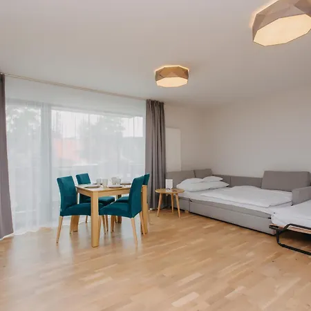 Platinum Apartmanhotel 4*