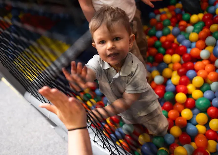 Platinum Aparthotel 4*